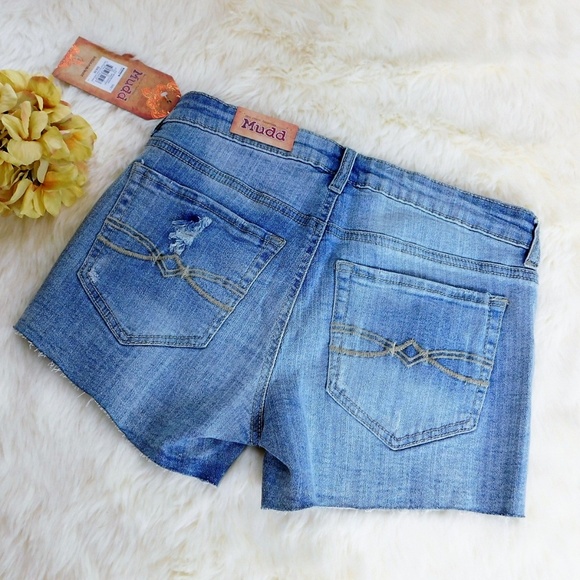 Mudd Women Midi Jean Shorts Sz 7 Destructed Frayed Hem Cutoff Distressed Denim - Picture 5 of 7